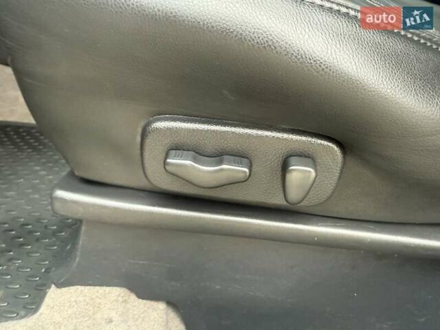 Серый Ниссан ИксТрейл, объемом двигателя 2.5 л и пробегом 265 тыс. км за 6000 $, фото 11 на Automoto.ua