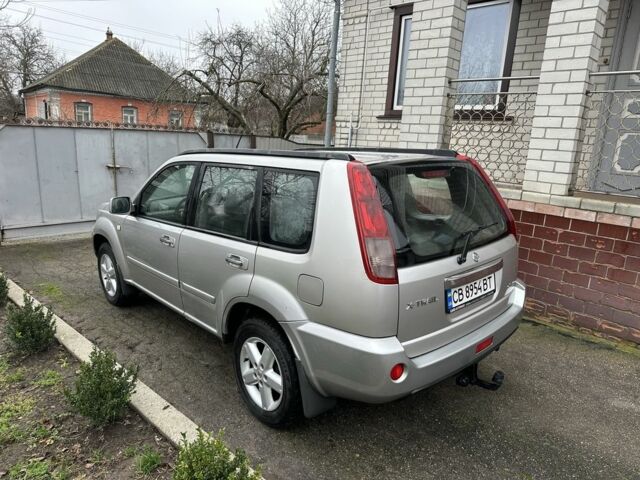 Сірий Ніссан ІксТрейл, об'ємом двигуна 2.2 л та пробігом 157 тис. км за 5900 $, фото 17 на Automoto.ua