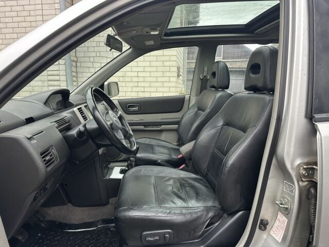 Сірий Ніссан ІксТрейл, об'ємом двигуна 2.2 л та пробігом 157 тис. км за 5900 $, фото 11 на Automoto.ua