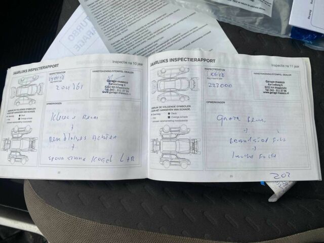 Серый Ниссан ИксТрейл, объемом двигателя 2.2 л и пробегом 272 тыс. км за 4500 $, фото 9 на Automoto.ua