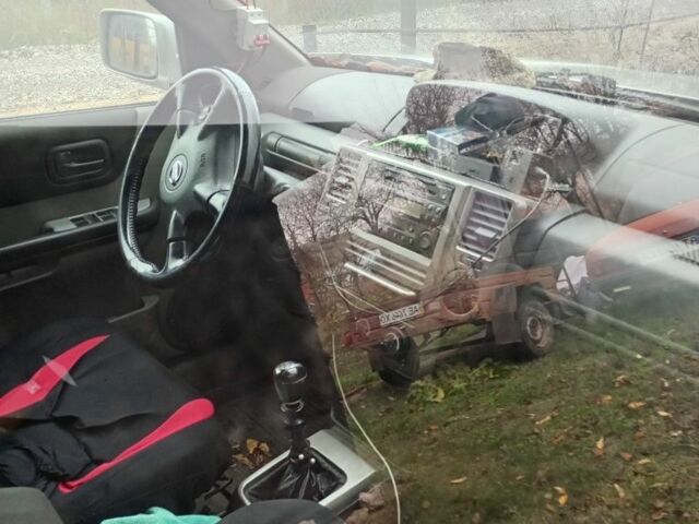 Серый Ниссан ИксТрейл, объемом двигателя 0 л и пробегом 2 тыс. км за 3800 $, фото 5 на Automoto.ua