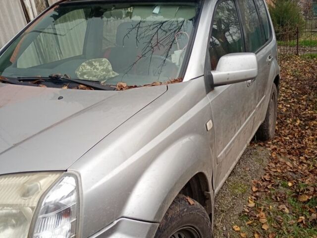 Серый Ниссан ИксТрейл, объемом двигателя 0 л и пробегом 2 тыс. км за 3800 $, фото 1 на Automoto.ua