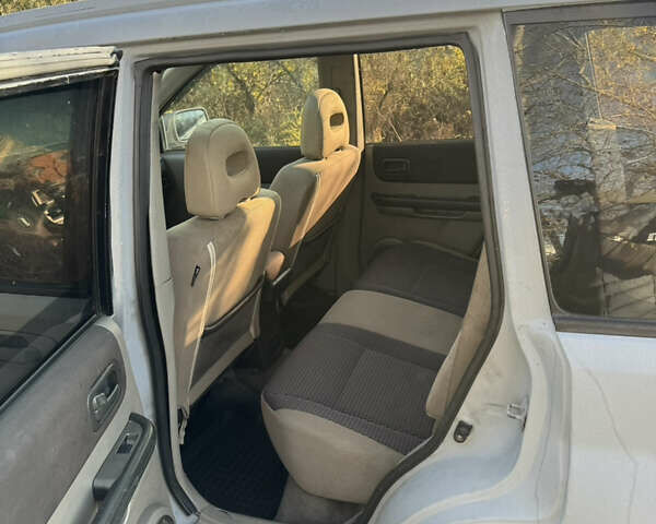 Серый Ниссан ИксТрейл, объемом двигателя 2.18 л и пробегом 320 тыс. км за 4900 $, фото 6 на Automoto.ua