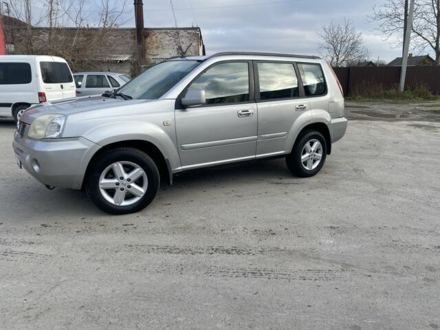 Сірий Ніссан ІксТрейл, об'ємом двигуна 0 л та пробігом 230 тис. км за 3499 $, фото 3 на Automoto.ua