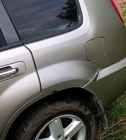 Серый Ниссан ИксТрейл, объемом двигателя 2.2 л и пробегом 350 тыс. км за 3550 $, фото 10 на Automoto.ua