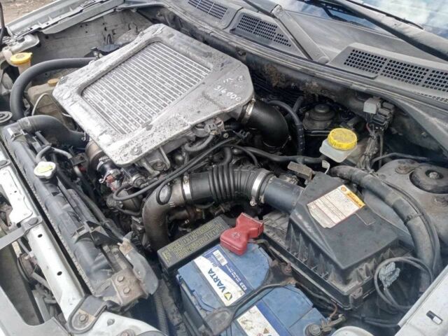 Серый Ниссан ИксТрейл, объемом двигателя 2.2 л и пробегом 330 тыс. км за 4500 $, фото 6 на Automoto.ua