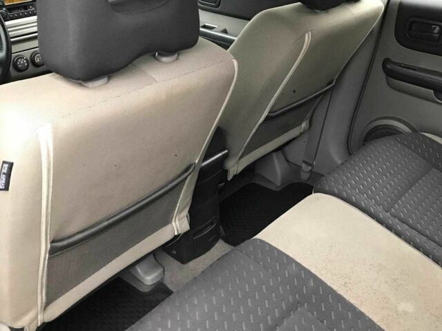 Серый Ниссан ИксТрейл, объемом двигателя 2.2 л и пробегом 188 тыс. км за 3850 $, фото 17 на Automoto.ua