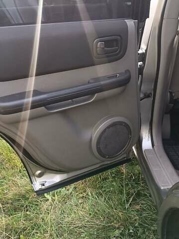 Серый Ниссан ИксТрейл, объемом двигателя 2.2 л и пробегом 350 тыс. км за 3400 $, фото 17 на Automoto.ua