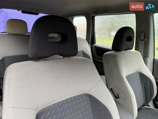 Серый Ниссан ИксТрейл, объемом двигателя 2.18 л и пробегом 280 тыс. км за 5850 $, фото 31 на Automoto.ua