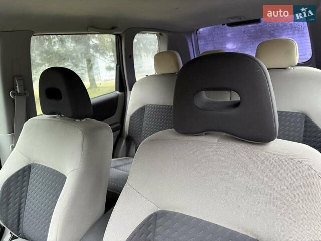 Серый Ниссан ИксТрейл, объемом двигателя 2.18 л и пробегом 280 тыс. км за 5850 $, фото 45 на Automoto.ua