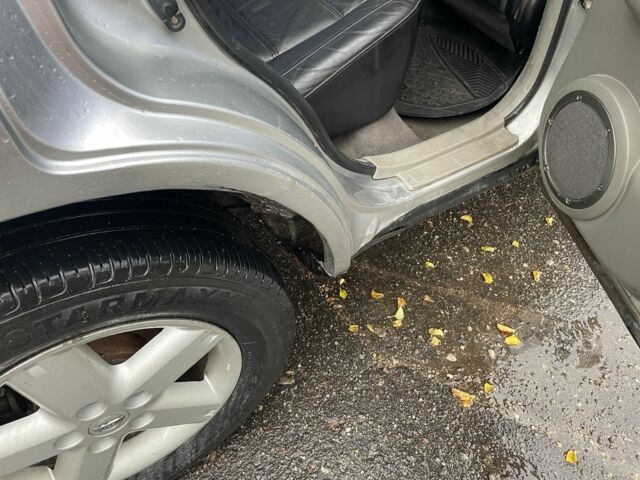 Серый Ниссан ИксТрейл, объемом двигателя 2.2 л и пробегом 287 тыс. км за 4750 $, фото 9 на Automoto.ua