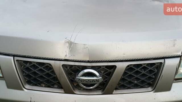 Серый Ниссан ИксТрейл, объемом двигателя 2.2 л и пробегом 350 тыс. км за 3400 $, фото 37 на Automoto.ua