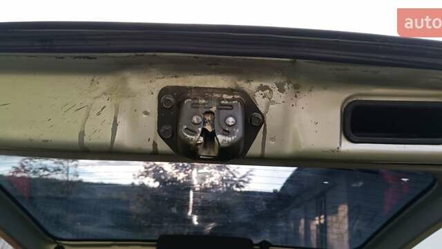 Серый Ниссан ИксТрейл, объемом двигателя 2.2 л и пробегом 350 тыс. км за 3400 $, фото 8 на Automoto.ua