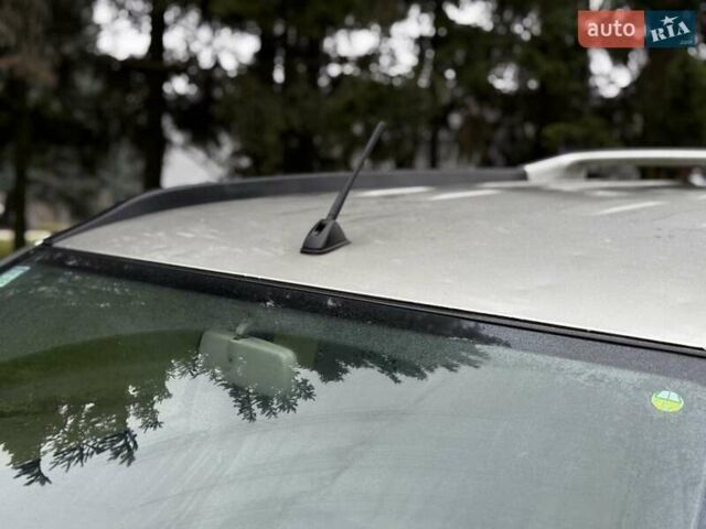 Серый Ниссан ИксТрейл, объемом двигателя 2.18 л и пробегом 280 тыс. км за 5850 $, фото 9 на Automoto.ua