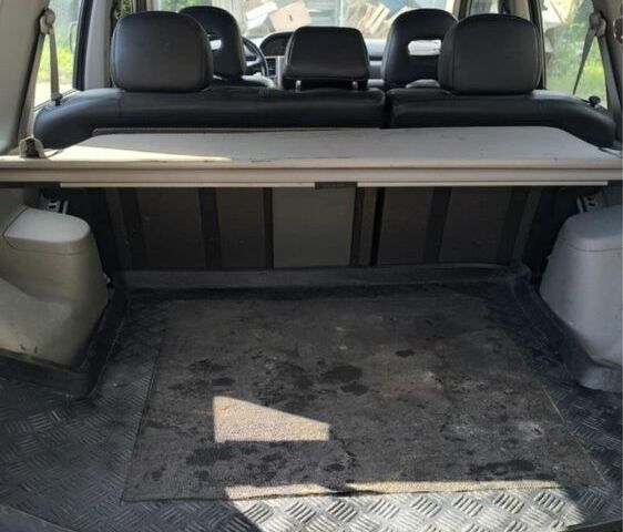 Сірий Ніссан ІксТрейл, об'ємом двигуна 2.2 л та пробігом 236 тис. км за 3700 $, фото 10 на Automoto.ua