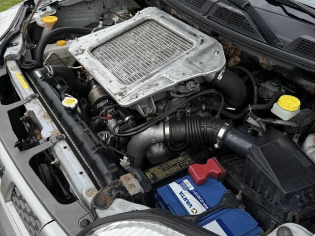 Серый Ниссан ИксТрейл, объемом двигателя 2.2 л и пробегом 313 тыс. км за 4400 $, фото 14 на Automoto.ua