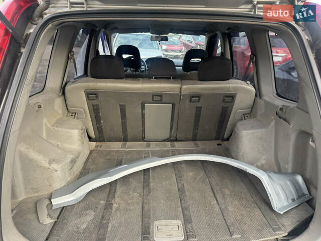 Серый Ниссан ИксТрейл, объемом двигателя 2.5 л и пробегом 250 тыс. км за 3899 $, фото 13 на Automoto.ua