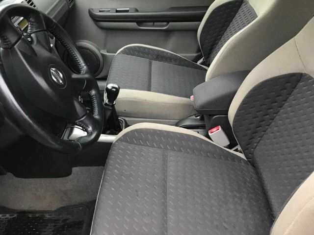 Серый Ниссан ИксТрейл, объемом двигателя 2.2 л и пробегом 188 тыс. км за 3850 $, фото 12 на Automoto.ua