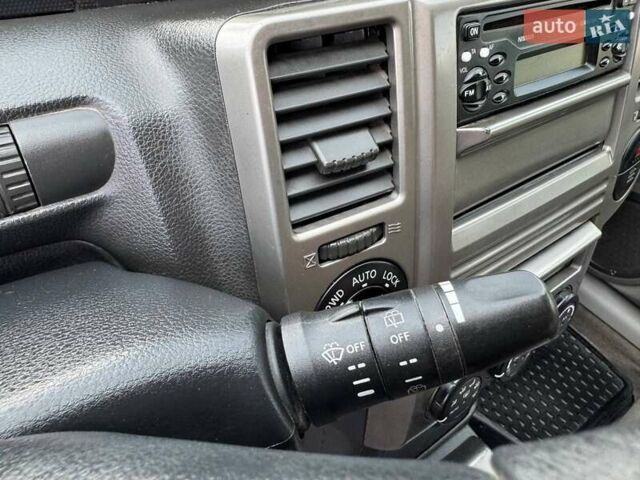 Серый Ниссан ИксТрейл, объемом двигателя 2 л и пробегом 209 тыс. км за 6800 $, фото 24 на Automoto.ua