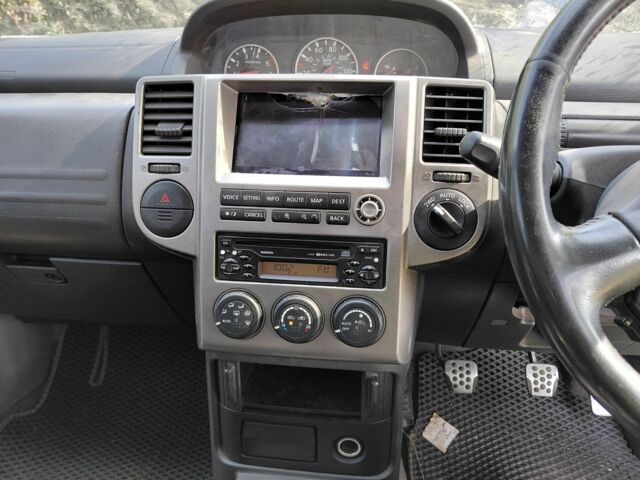 Сірий Ніссан ІксТрейл, об'ємом двигуна 2.2 л та пробігом 2 тис. км за 3399 $, фото 7 на Automoto.ua