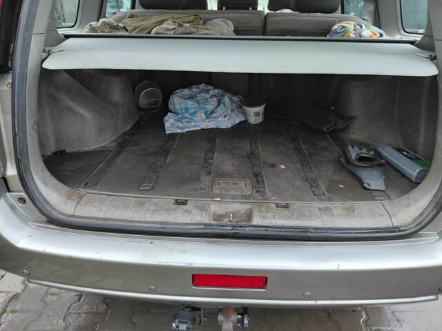 Серый Ниссан ИксТрейл, объемом двигателя 2.2 л и пробегом 485 тыс. км за 3500 $, фото 13 на Automoto.ua