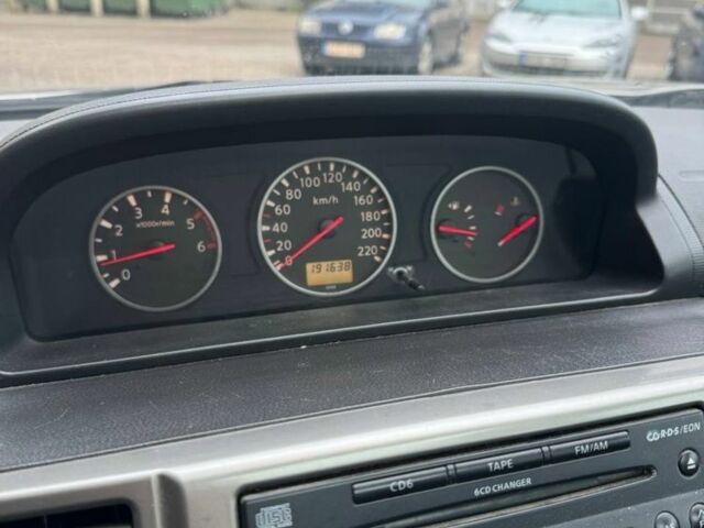 Серый Ниссан ИксТрейл, объемом двигателя 2.2 л и пробегом 191 тыс. км за 4600 $, фото 9 на Automoto.ua