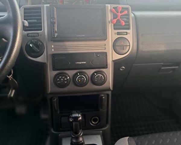 Сірий Ніссан ІксТрейл, об'ємом двигуна 2.18 л та пробігом 208 тис. км за 7200 $, фото 15 на Automoto.ua