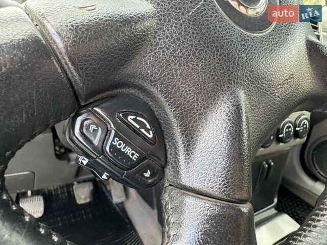 Серый Ниссан ИксТрейл, объемом двигателя 2 л и пробегом 209 тыс. км за 6800 $, фото 22 на Automoto.ua