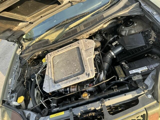 Сірий Ніссан ІксТрейл, об'ємом двигуна 2.2 л та пробігом 258 тис. км за 2800 $, фото 6 на Automoto.ua