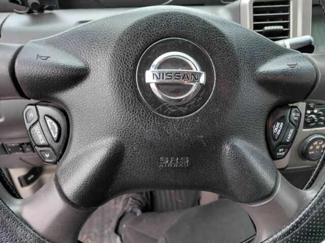 Серый Ниссан ИксТрейл, объемом двигателя 2.2 л и пробегом 485 тыс. км за 3500 $, фото 11 на Automoto.ua