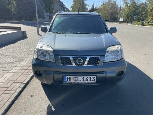 Сірий Ніссан ІксТрейл, об'ємом двигуна 2.2 л та пробігом 173 тис. км за 4000 $, фото 14 на Automoto.ua