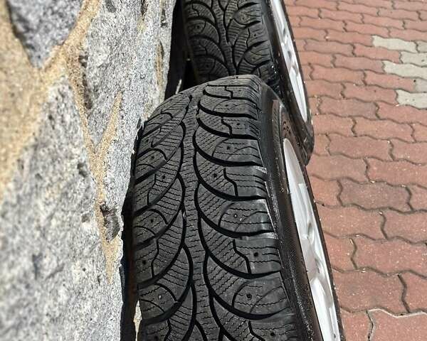 Серый Ниссан ИксТрейл, объемом двигателя 2.5 л и пробегом 360 тыс. км за 6417 $, фото 24 на Automoto.ua