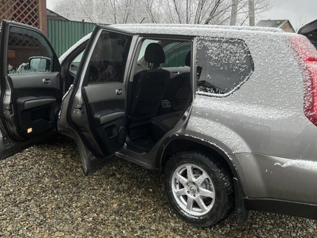 Серый Ниссан ИксТрейл, объемом двигателя 0 л и пробегом 3 тыс. км за 8500 $, фото 10 на Automoto.ua