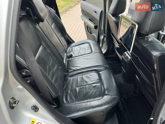 Серый Ниссан ИксТрейл, объемом двигателя 2.5 л и пробегом 155 тыс. км за 8750 $, фото 38 на Automoto.ua