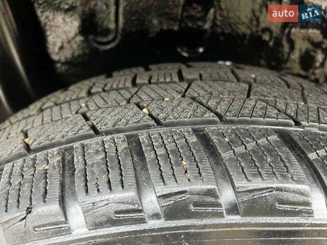 Серый Ниссан ИксТрейл, объемом двигателя 2.5 л и пробегом 155 тыс. км за 8750 $, фото 58 на Automoto.ua