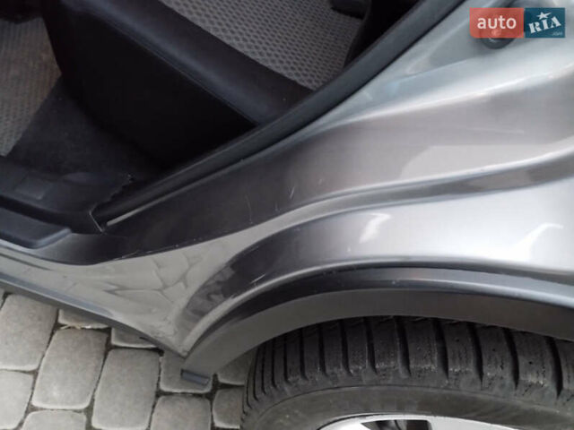 Серый Ниссан ИксТрейл, объемом двигателя 2 л и пробегом 220 тыс. км за 9700 $, фото 14 на Automoto.ua