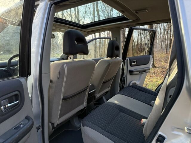 Серый Ниссан ИксТрейл, объемом двигателя 2.2 л и пробегом 297 тыс. км за 4950 $, фото 16 на Automoto.ua