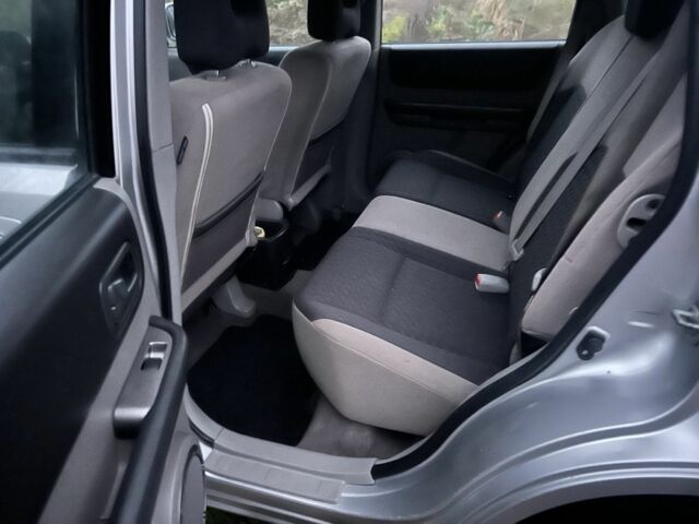 Серый Ниссан ИксТрейл, объемом двигателя 2.2 л и пробегом 267 тыс. км за 4400 $, фото 10 на Automoto.ua