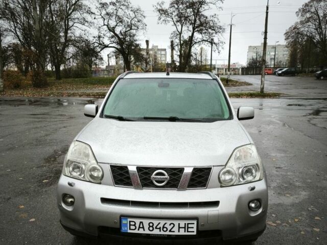 Сірий Ніссан ІксТрейл, об'ємом двигуна 2.5 л та пробігом 295 тис. км за 8200 $, фото 6 на Automoto.ua