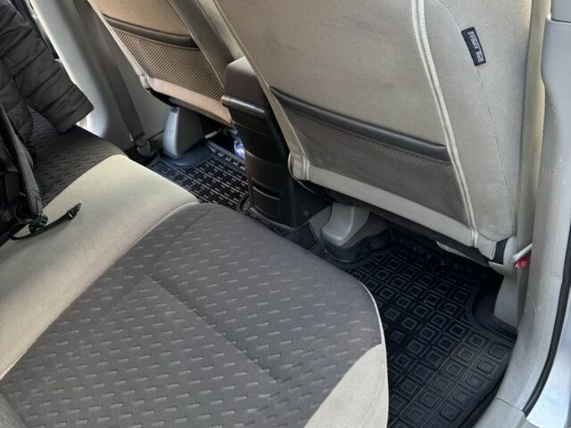 Сірий Ніссан ІксТрейл, об'ємом двигуна 2.2 л та пробігом 2 тис. км за 5000 $, фото 14 на Automoto.ua