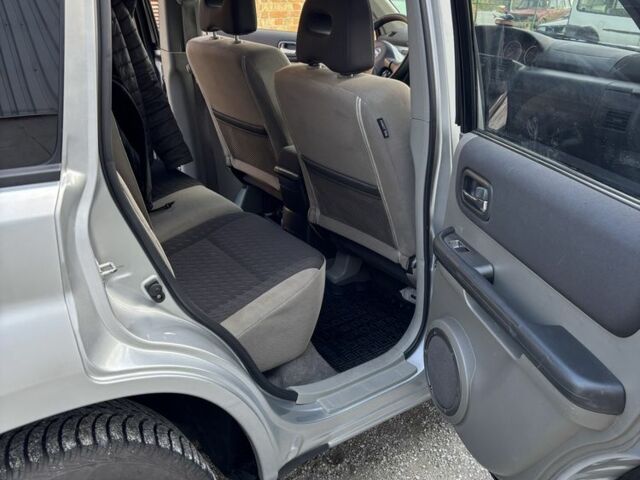 Сірий Ніссан ІксТрейл, об'ємом двигуна 2.2 л та пробігом 2 тис. км за 5000 $, фото 12 на Automoto.ua