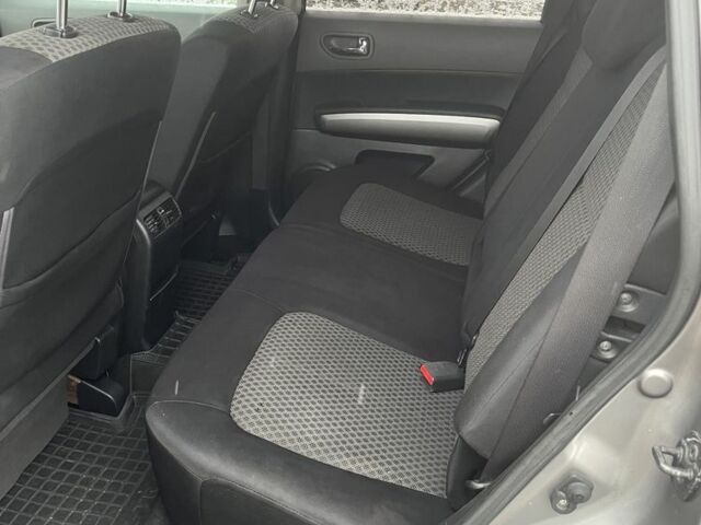 Серый Ниссан ИксТрейл, объемом двигателя 0 л и пробегом 3 тыс. км за 8500 $, фото 3 на Automoto.ua