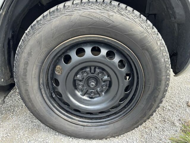 Сірий Ніссан ІксТрейл, об'ємом двигуна 2.2 л та пробігом 2 тис. км за 5000 $, фото 23 на Automoto.ua