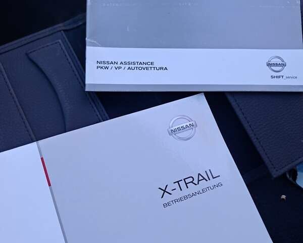 Серый Ниссан ИксТрейл, объемом двигателя 2 л и пробегом 207 тыс. км за 10000 $, фото 17 на Automoto.ua