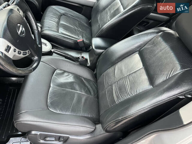 Серый Ниссан ИксТрейл, объемом двигателя 2.5 л и пробегом 155 тыс. км за 8750 $, фото 28 на Automoto.ua