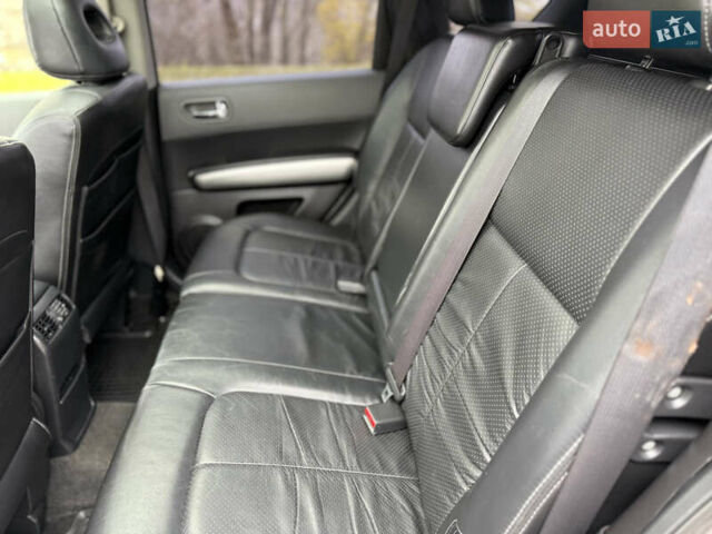 Сірий Ніссан ІксТрейл, об'ємом двигуна 2 л та пробігом 239 тис. км за 8200 $, фото 9 на Automoto.ua