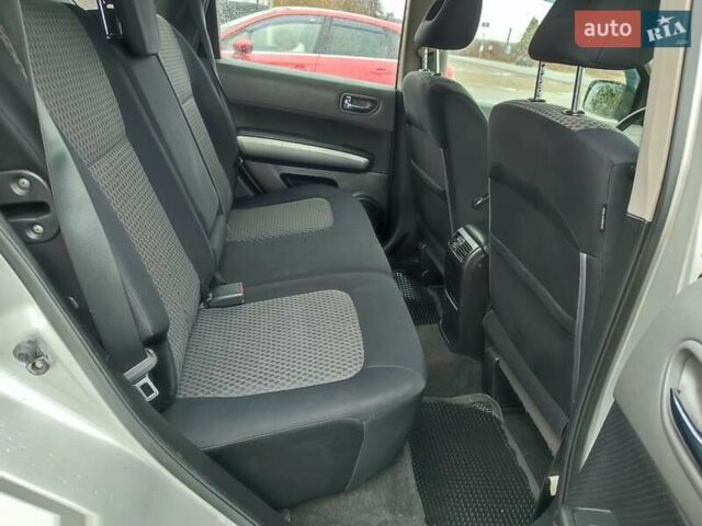 Серый Ниссан ИксТрейл, объемом двигателя 2 л и пробегом 230 тыс. км за 7900 $, фото 24 на Automoto.ua