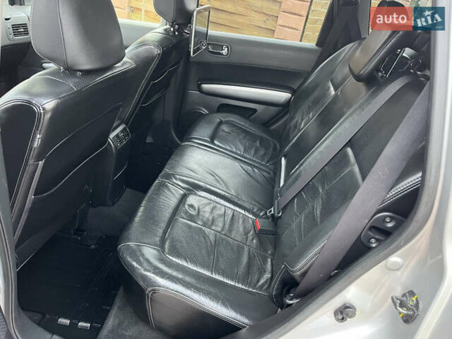 Серый Ниссан ИксТрейл, объемом двигателя 2.49 л и пробегом 155 тыс. км за 8499 $, фото 30 на Automoto.ua