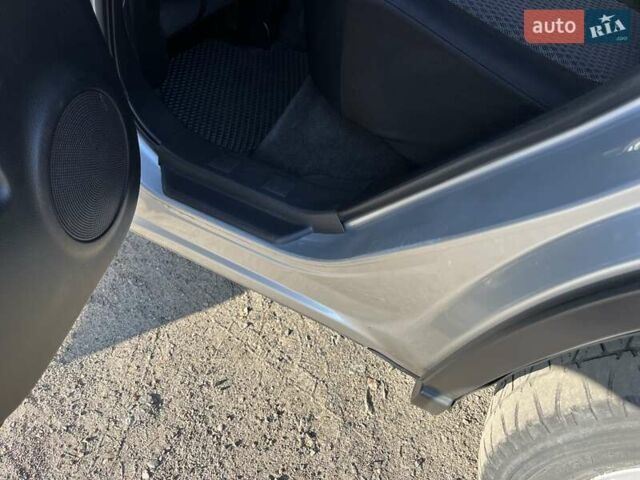 Серый Ниссан ИксТрейл, объемом двигателя 2.49 л и пробегом 195 тыс. км за 9800 $, фото 29 на Automoto.ua