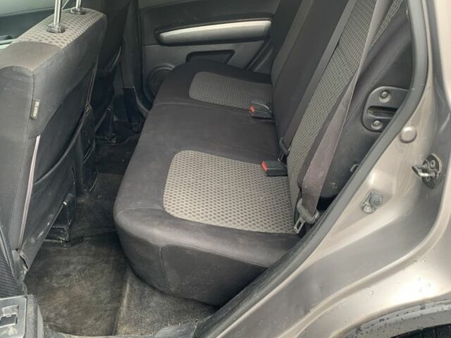 Серый Ниссан ИксТрейл, объемом двигателя 0 л и пробегом 350 тыс. км за 4600 $, фото 12 на Automoto.ua